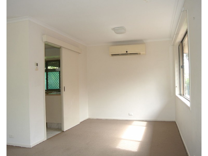 27 Burwood Road, Alexandra Hills QLD 4161