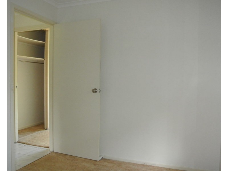 27 Burwood Road, Alexandra Hills QLD 4161