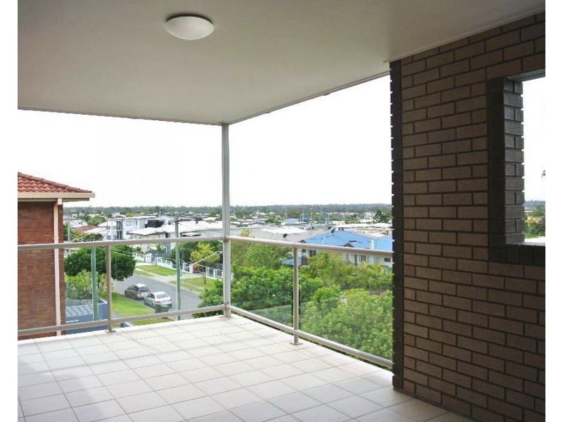 7/24 Dickenson Street, Carina QLD 4152