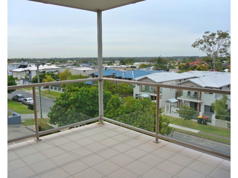 7/24 Dickenson Street, Carina QLD 4152