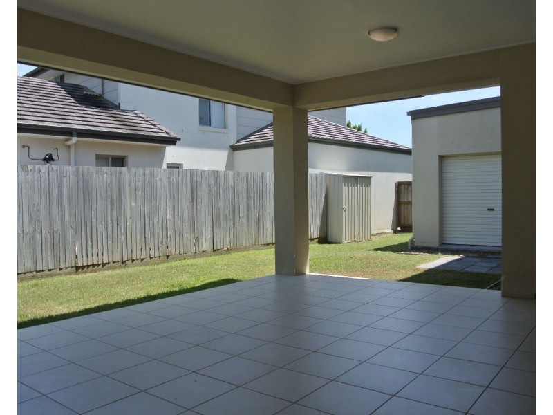 66 Highland Crescent, Belmont QLD 4153