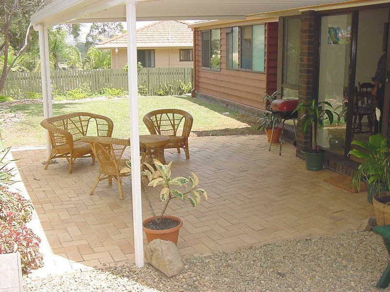 34 Bel Air Court, Ferny Hills QLD 4055