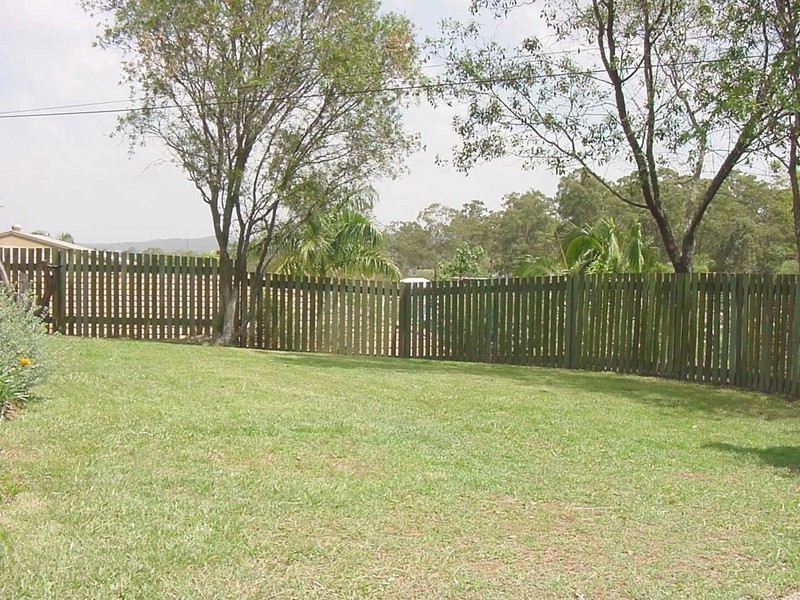 34 Bel Air Court, Ferny Hills QLD 4055