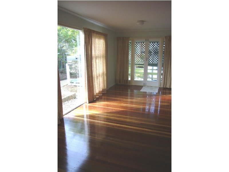 896 South Pine Road, Everton Park QLD 4053