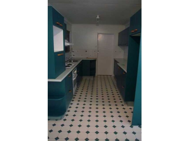 11 Hicks Street, Mitchelton QLD 4053