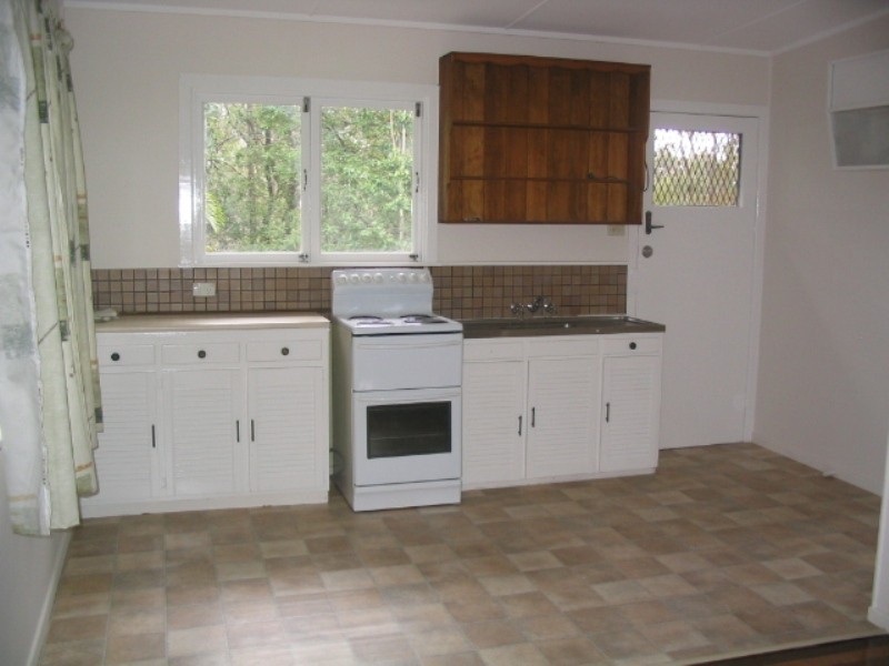 13 Eveleigh Street, Arana Hills QLD 4054