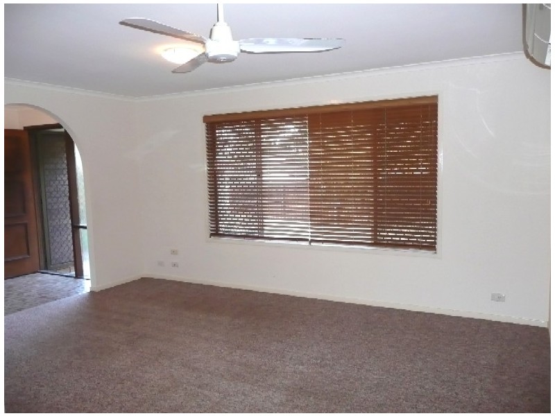 19 Caesar Road, Ferny Hills QLD 4055