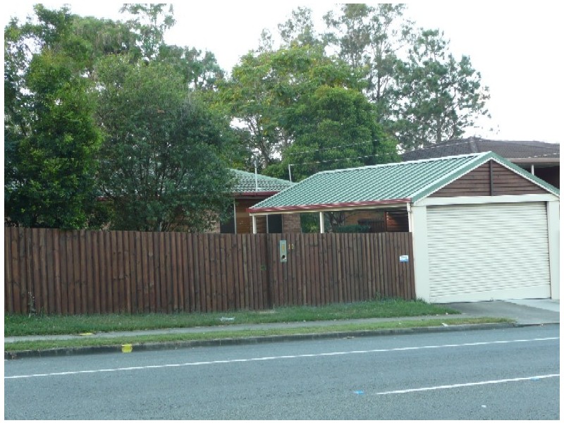 19 Caesar Road, Ferny Hills QLD 4055