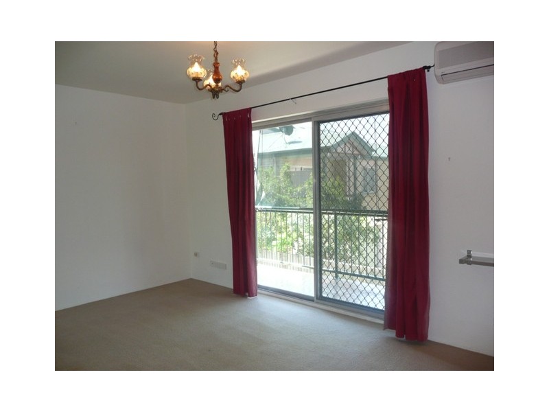 2/11 Huxley Street, Alderley QLD 4051