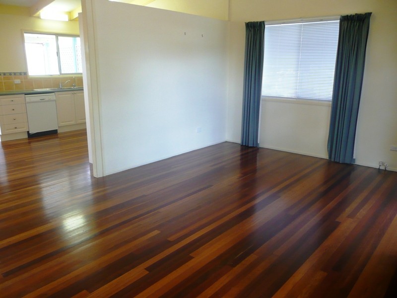 30 Hutton Road, Arana Hills QLD 4054