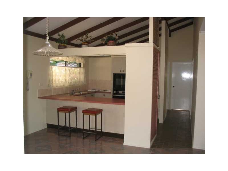 40 Gordon Road, Ferny Hills QLD 4055