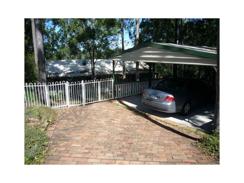 41 Barber Road, Ferny Hills QLD 4055