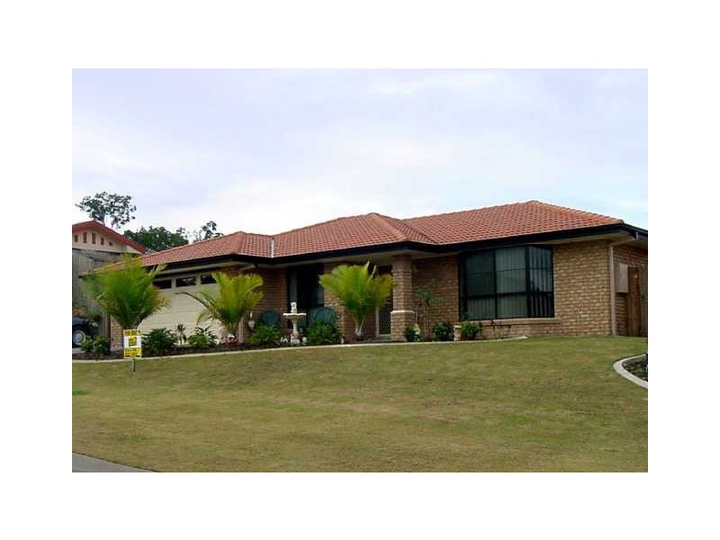 8 Border Court, Arana Hills QLD 4054