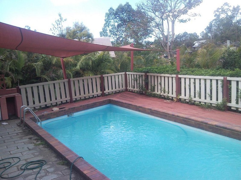 4 Yera Court, Arana Hills QLD 4054