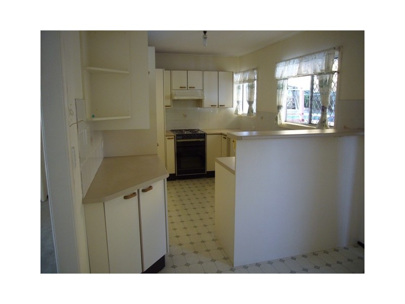 23 Ferny Way, Ferny Hills QLD 4055