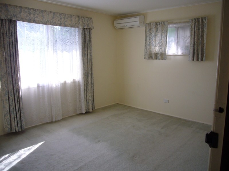 23 Ferny Way, Ferny Hills QLD 4055
