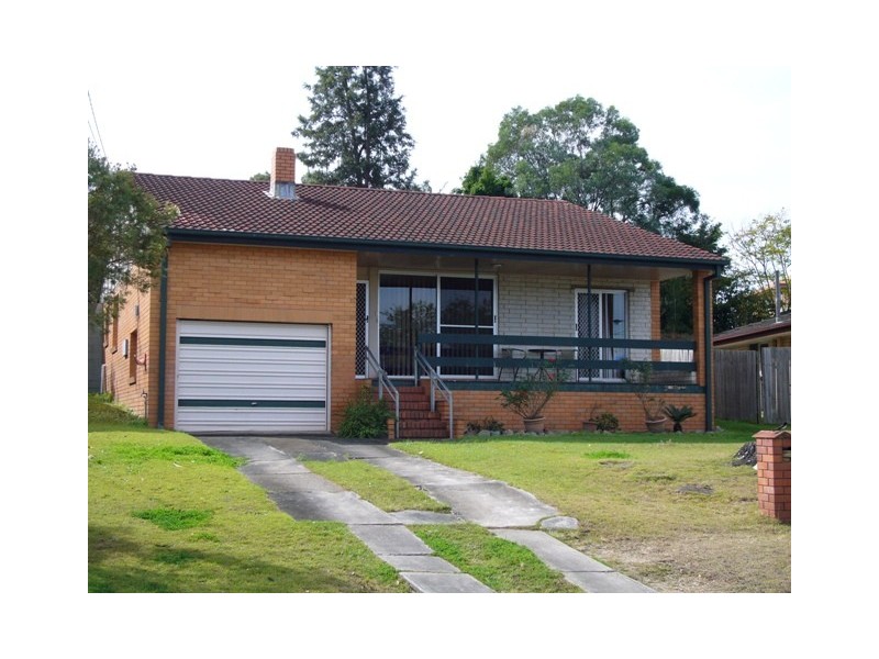 8 Monaro Crescent, Ferny Hills QLD 4055