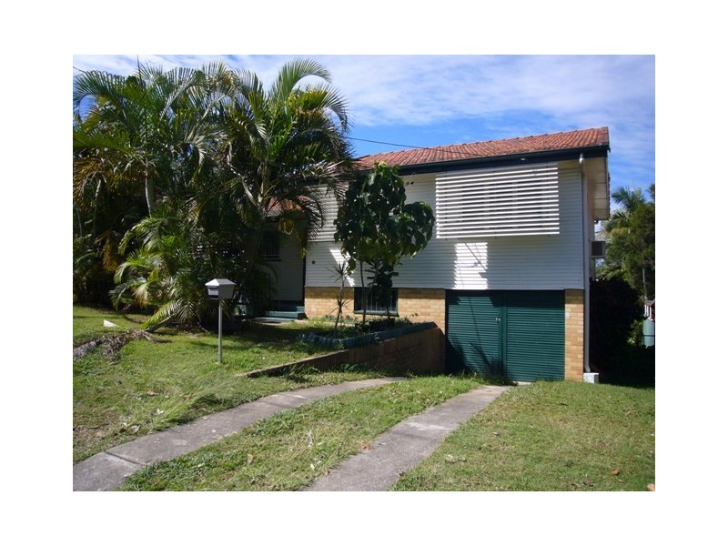 21 Maundrell Terrace, Chermside West QLD 4032