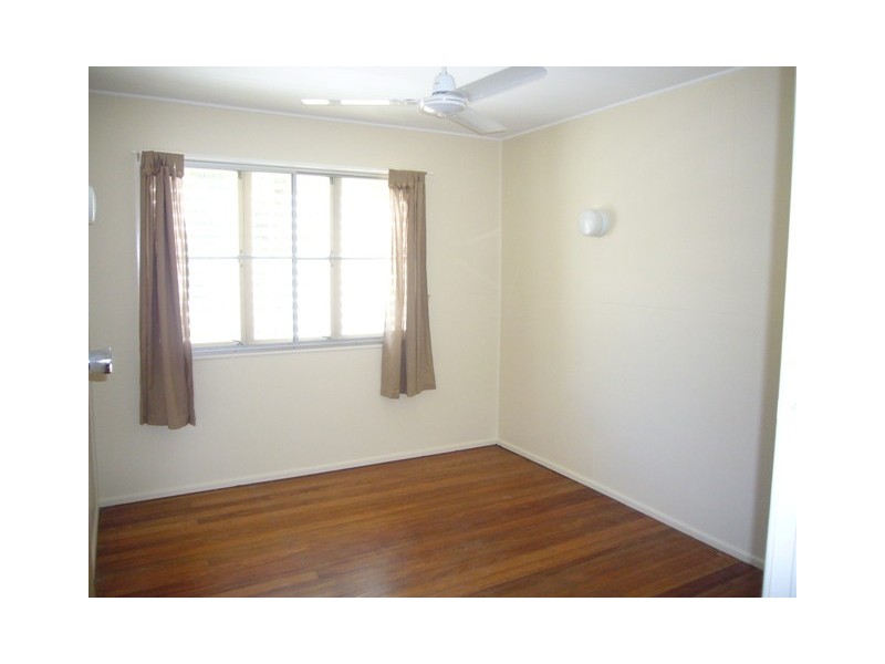 21 Maundrell Terrace, Chermside West QLD 4032