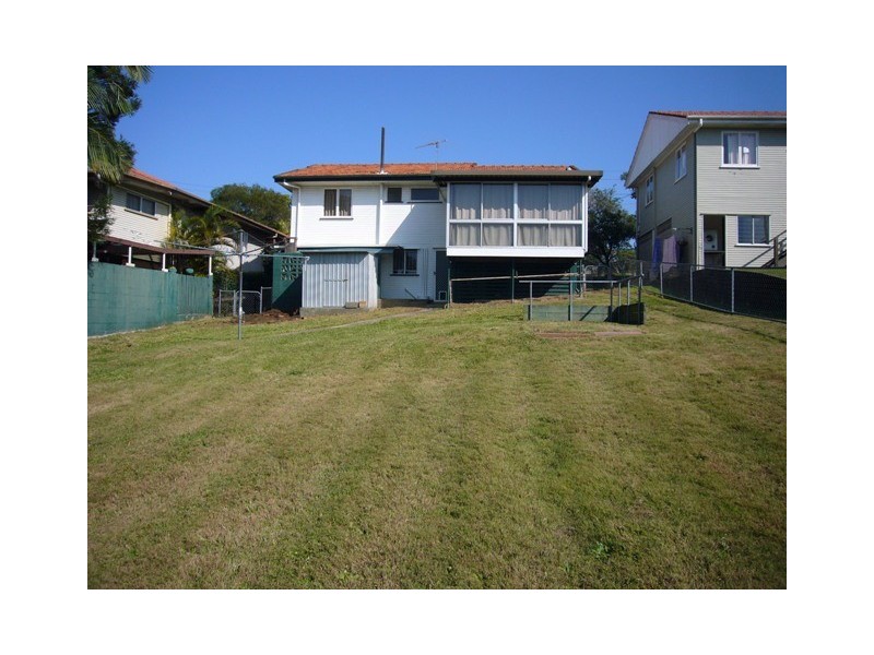 21 Maundrell Terrace, Chermside West QLD 4032