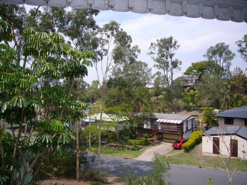 26 Yeerinbool Court, Arana Hills QLD 4054