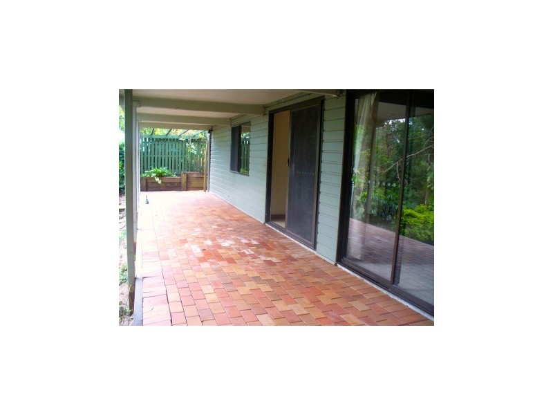 9A Eveleigh Street, Arana Hills QLD 4054