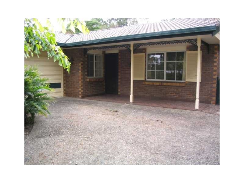 9 Eromba Crescent, Ferny Hills QLD 4055