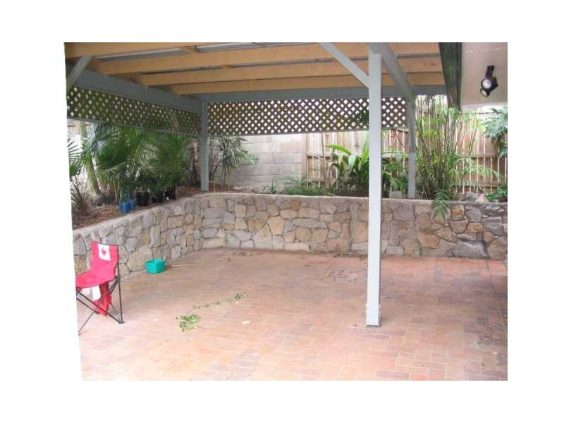 9 Eromba Crescent, Ferny Hills QLD 4055