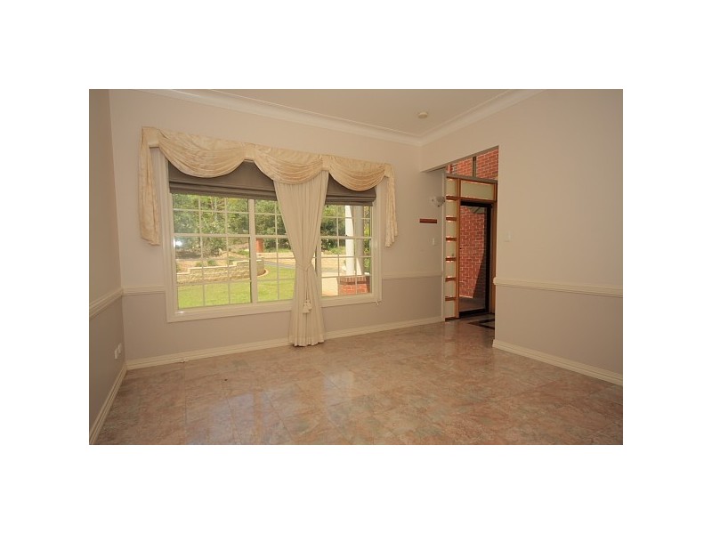 91 McLean South Road, Camp Mountain QLD 4520