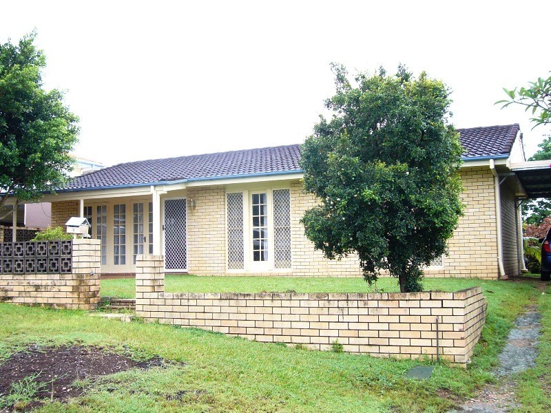 13 Penambul Crescent, Ferny Hills QLD 4055