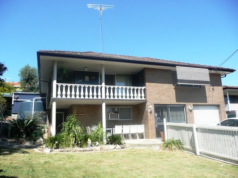 9 Pylara Crescent, Ferny Hills QLD 4055