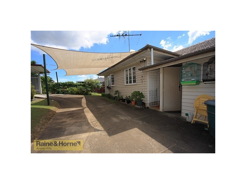 80 Mawson Street, Stafford Heights QLD 4053