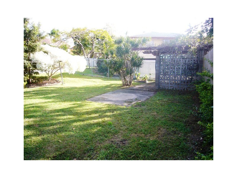 14 Carissa Street, Arana Hills QLD 4054