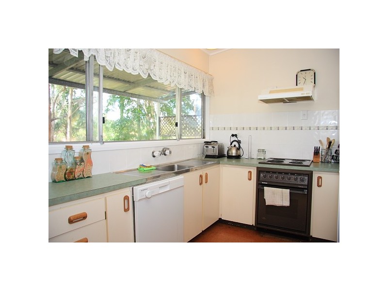 39 Joalah Crescent, Ferny Hills QLD 4055