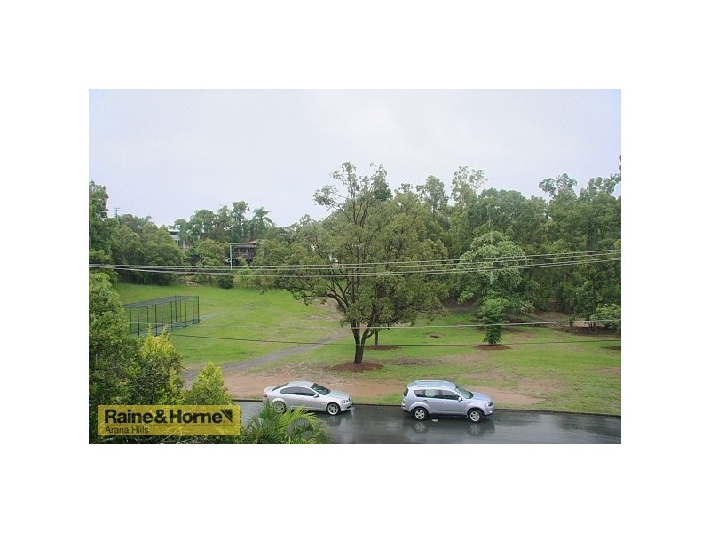 5 Yeerinbool Court, Arana Hills QLD 4054