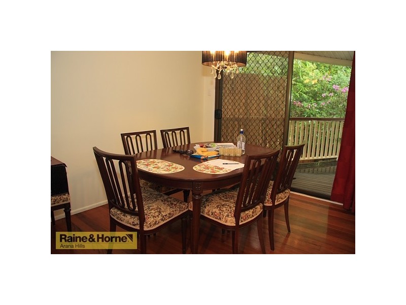 5 Yeerinbool Court, Arana Hills QLD 4054