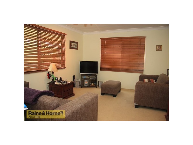 5 Yeerinbool Court, Arana Hills QLD 4054