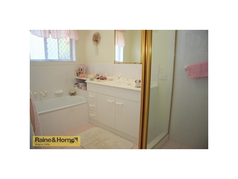 10 Berkeley Place, Ferny Grove QLD 4055