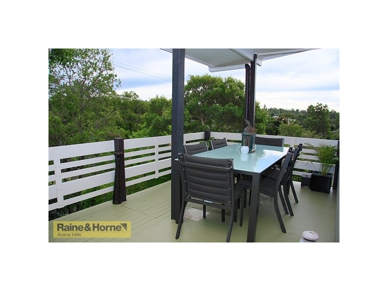 18 Alstonia Street, Arana Hills QLD 4054