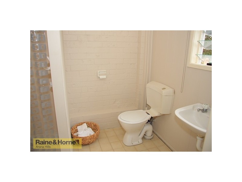 18 Alstonia Street, Arana Hills QLD 4054