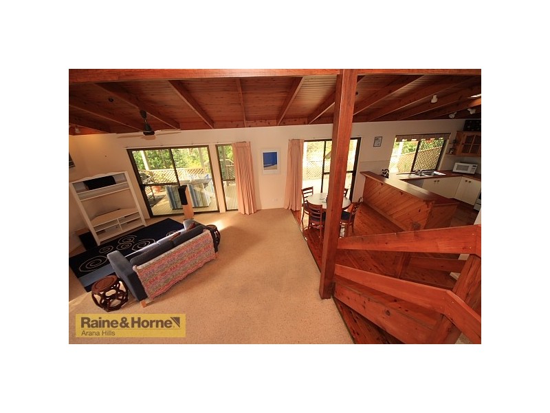 4 Eveleigh Street, Arana Hills QLD 4054