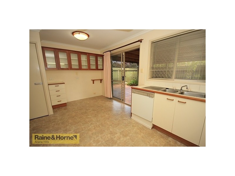 4/9 Leslie Street, Arana Hills QLD 4054