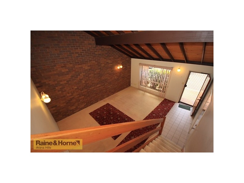 4/9 Leslie Street, Arana Hills QLD 4054