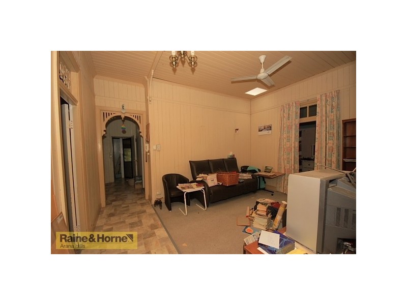 19 Jane Street, Arana Hills QLD 4054