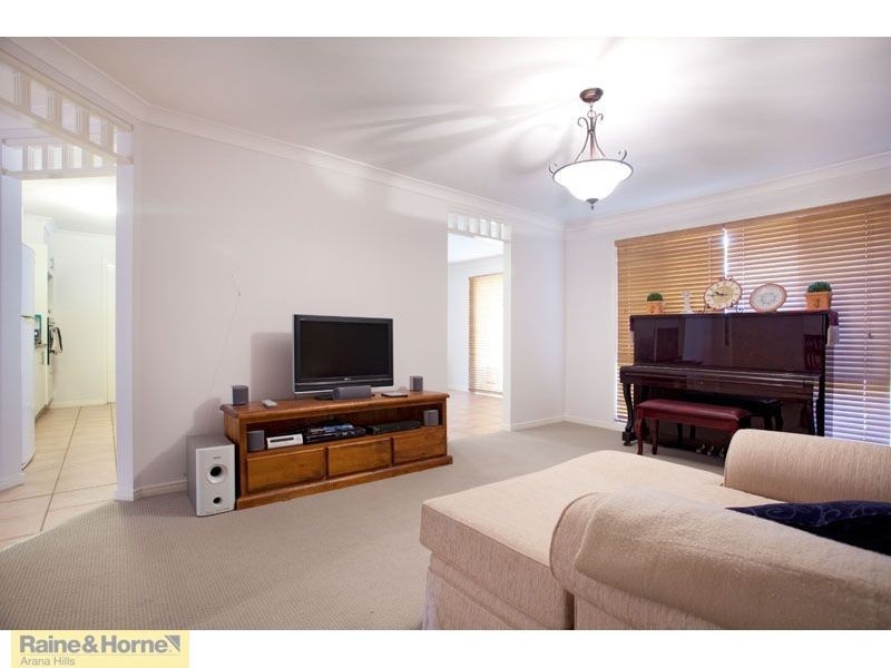 101 Streisand Drive, Mcdowall QLD 4053