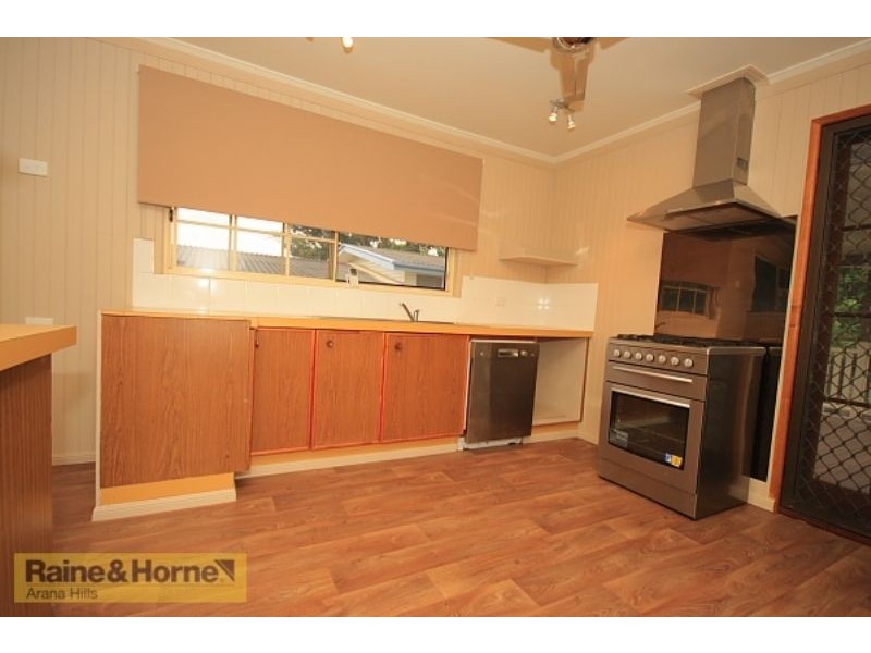 13 Narellan Street, Arana Hills QLD 4054