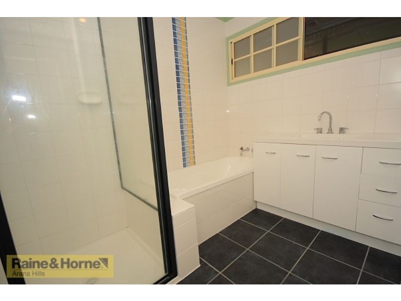 13 Narellan Street, Arana Hills QLD 4054