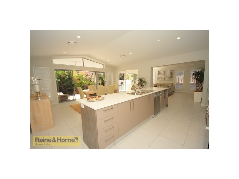 17 Holly Crescent, Griffin QLD 4503