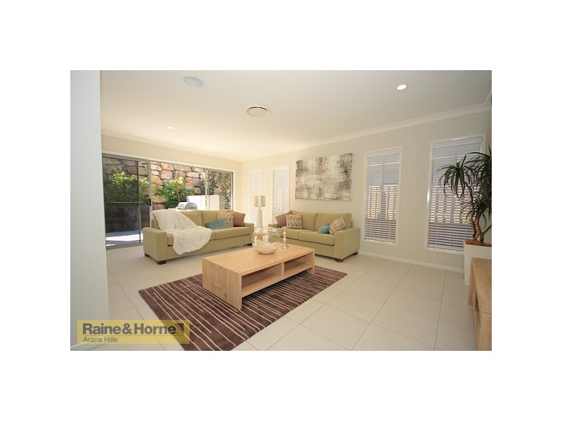 17 Holly Crescent, Griffin QLD 4503