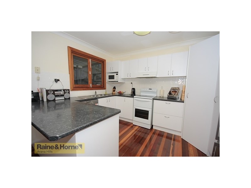 28 Yeerinbool Crt, Arana Hills QLD 4054